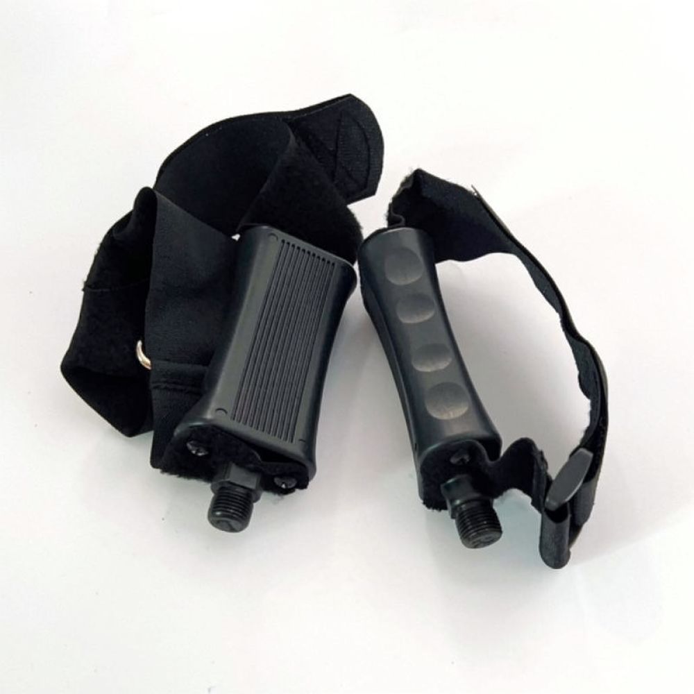 دواسات قدم متينة لدراجات التما - مراجعة Cycling Gear Indoor وسعره